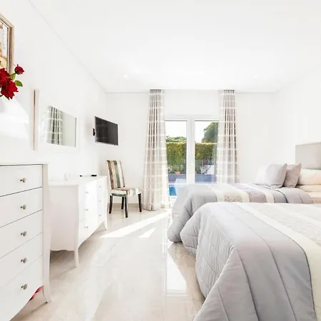 Vale Do Garrao Sleeps 6 Pool Air Con Wifi *